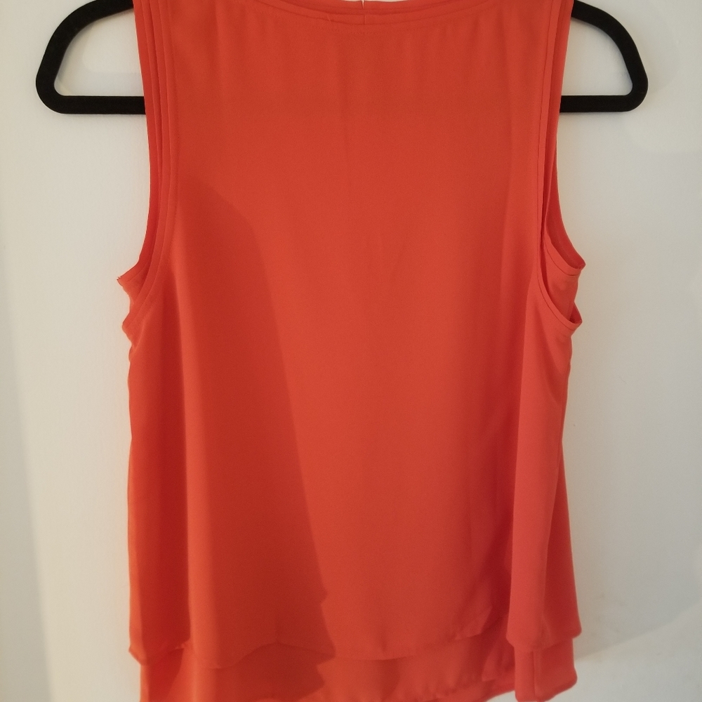 Ann Taylor sleeveless top - Picture 2 of 4
